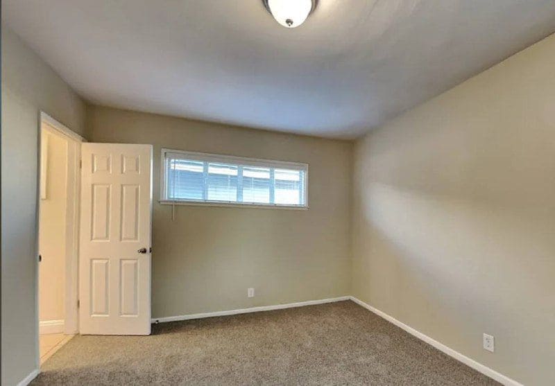 Building Photo - 2137 Little Brook Ln