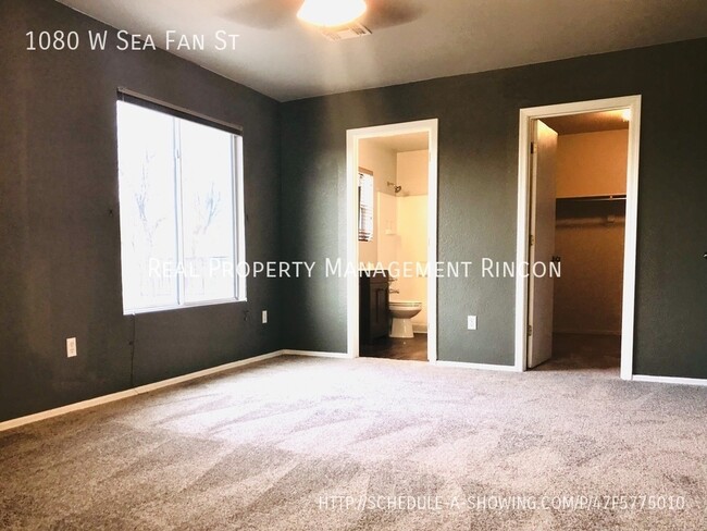 Building Photo - 1080 W Sea Fan St