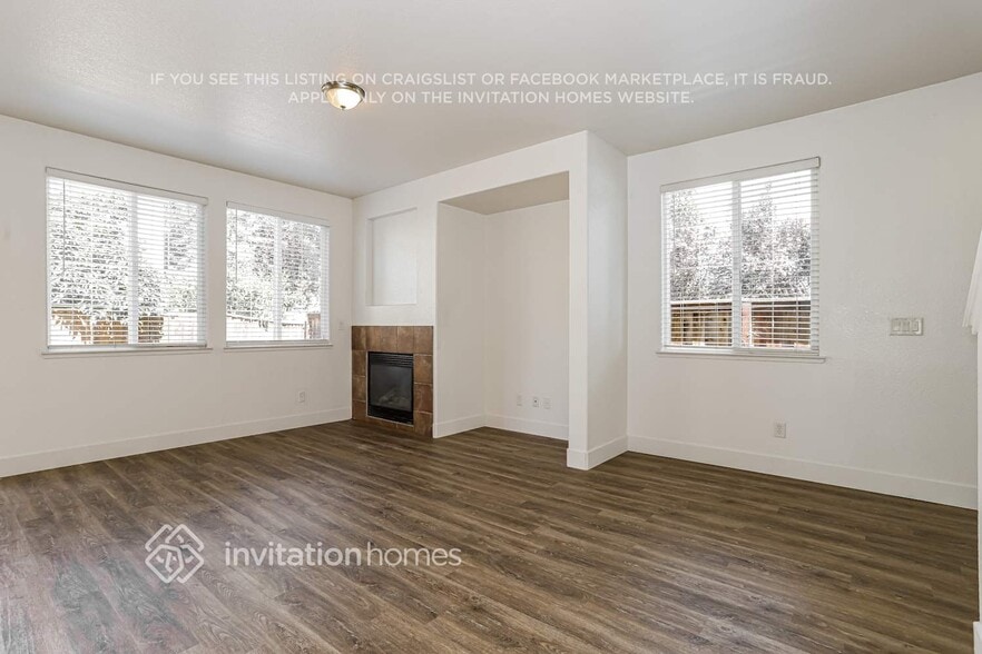 Building Photo - 5289 Moonlit Bay Way
