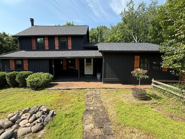 Building Photo - 3507 Stoney Hill Rd