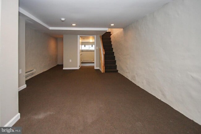 Building Photo - 5768 N 20th St