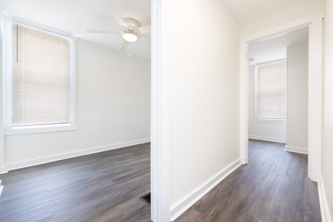 Building Photo - Detroit