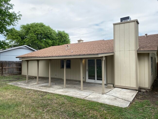 Building Photo - 6311 Marrogot Run