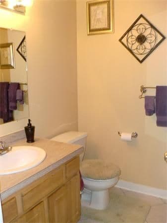Building Photo - 116 Weatherstone Dr