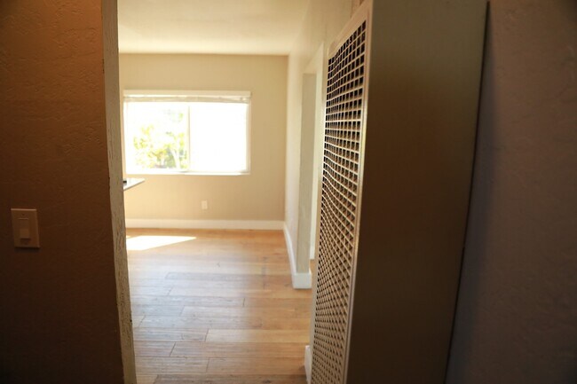 Building Photo - 4517 33rd St