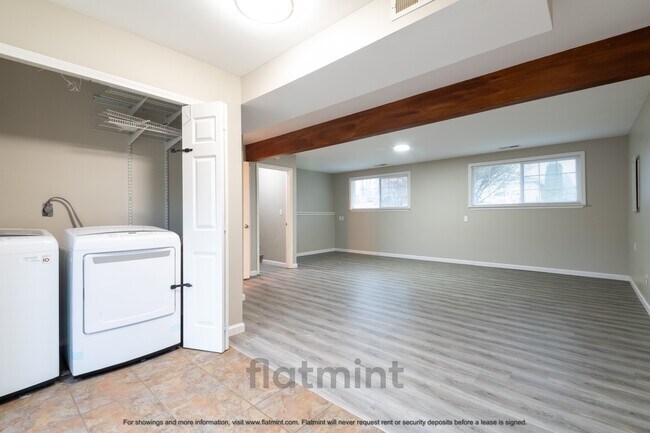 Building Photo - 2508 104th Pl SE