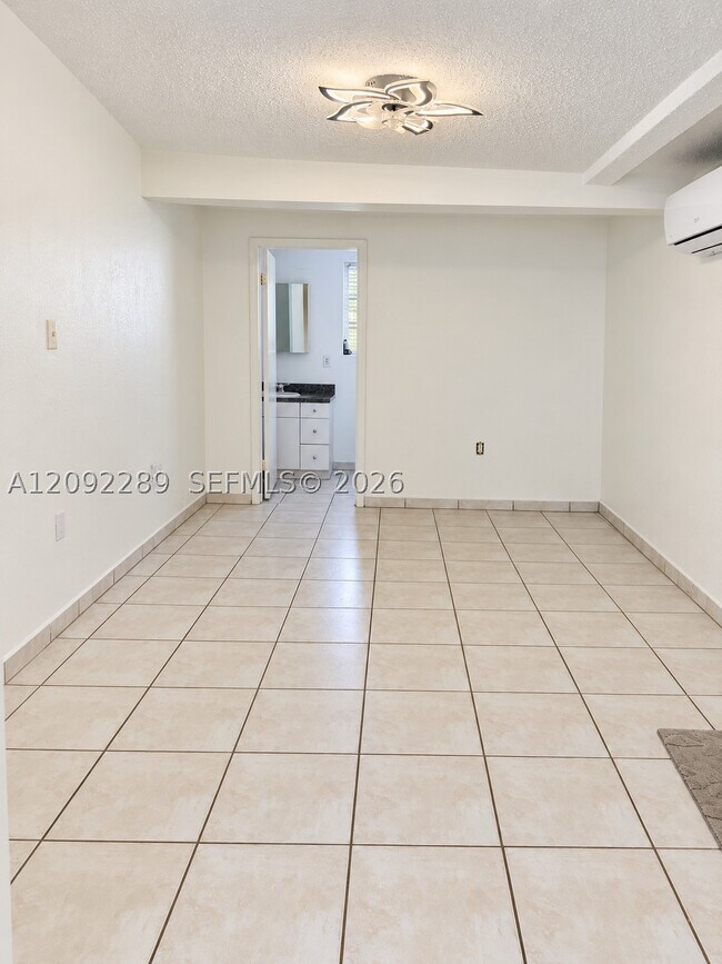 Building Photo - 3229 NW 34th St