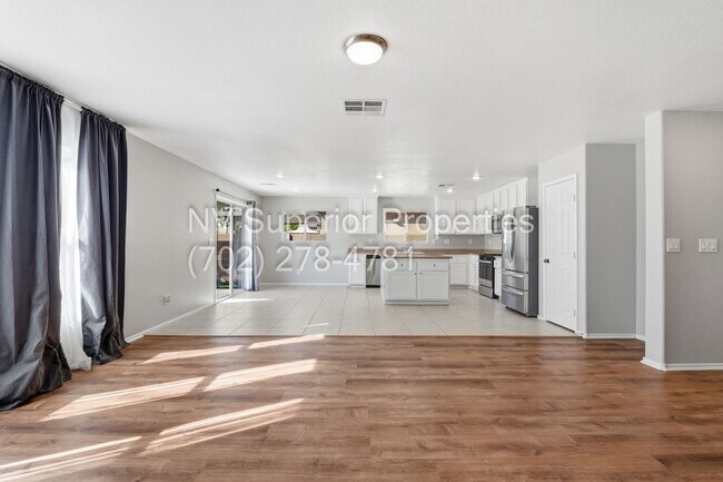 Building Photo - NW North Las Vegas!! Single Story!! No Carpet!! Low Maintenance Desert landscape front and back!!