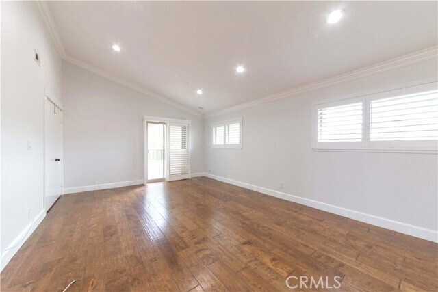 Building Photo - 14 Peartree Ln