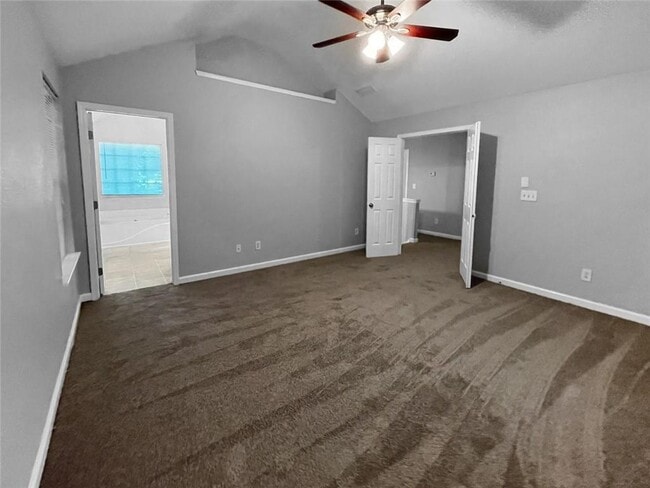Building Photo - 4540 Ravenwood Pl