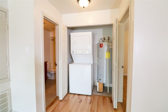 Building Photo - 12635 Ashford Meadow Dr