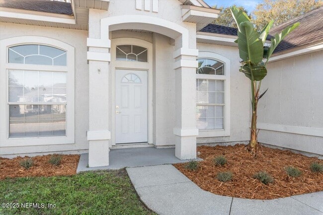 Building Photo - 12184 Mantle Dr