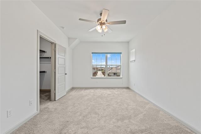 Building Photo - 4402 Cypress Thorn Dr