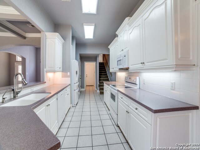 Building Photo - 2032 N Ranch Estates Blvd