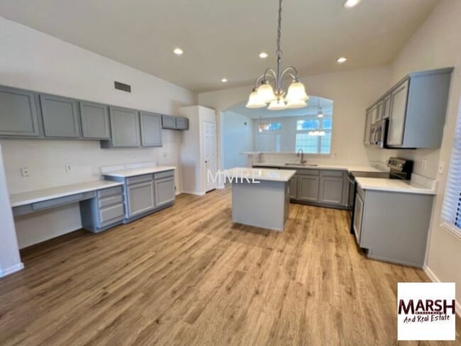 Building Photo - Beautiful 3 bedroom home in Chandler!