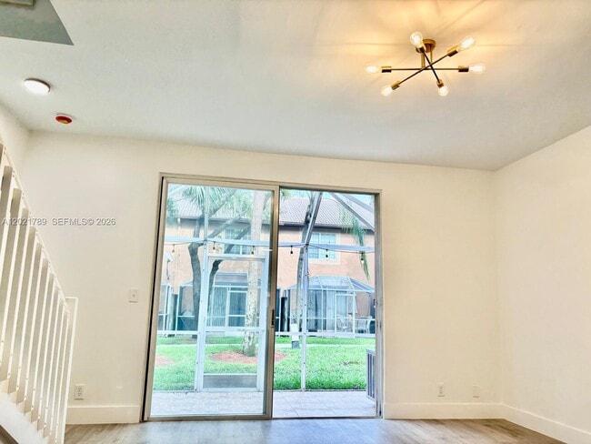 Building Photo - 1498 Barcelona Way