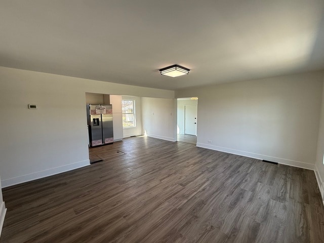 Building Photo - 8418 Meadowbrook Dr