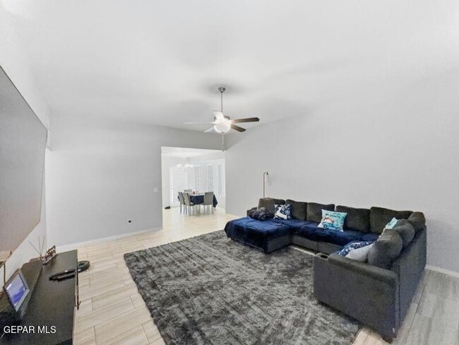 Building Photo - 13828 Summer Story Ave