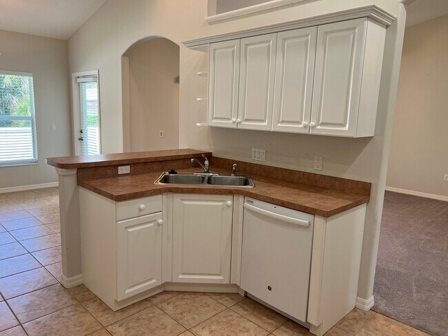 Building Photo - 8607 46th Ave Cir W