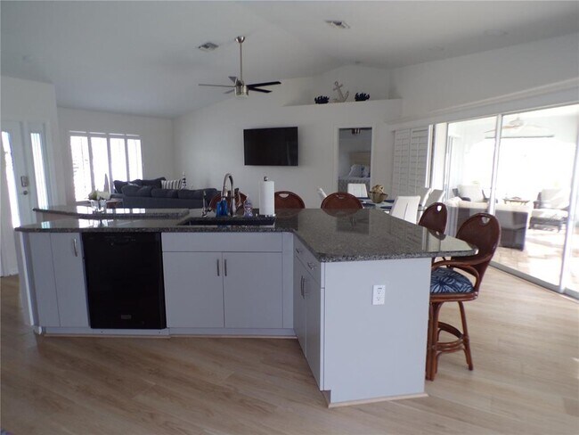 Building Photo - 3804 Turtle Dove Blvd