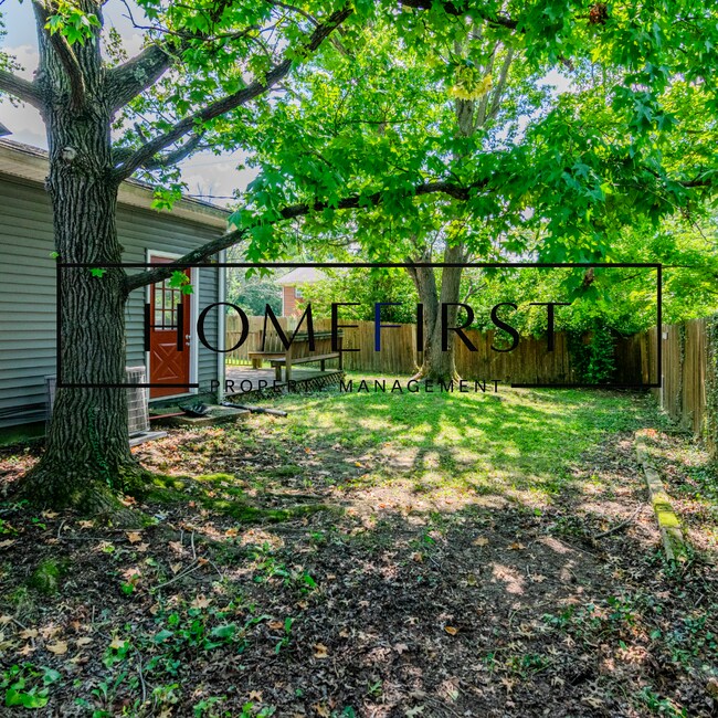 Building Photo - 216 Magnolia Dr