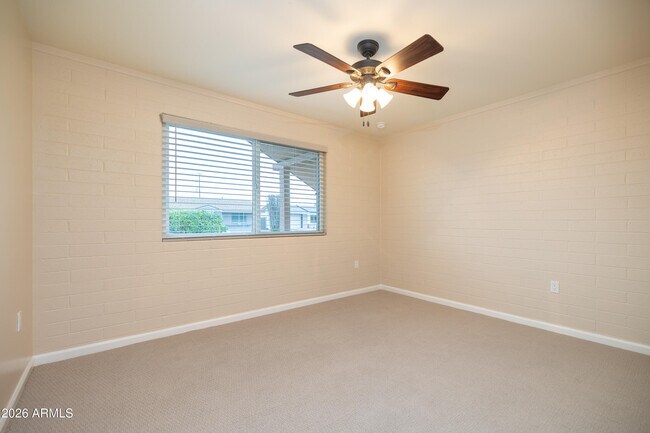 Building Photo - 10229 W Desert Hills Dr