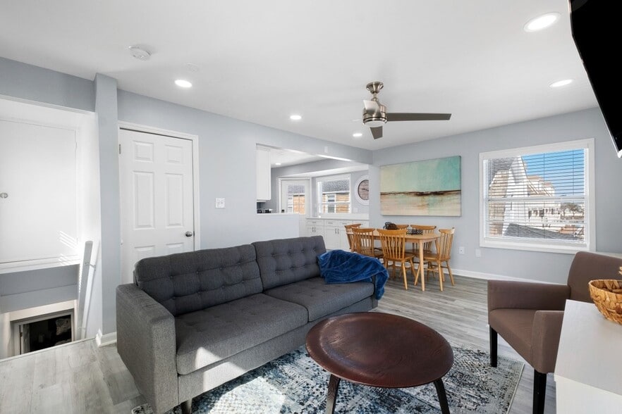 Building Photo - 69 N Harrisburg Ave