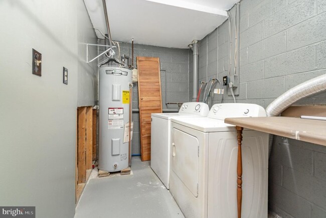 Building Photo - 2722 Buxton Ct