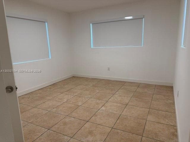Building Photo - 753 Navarre Ave