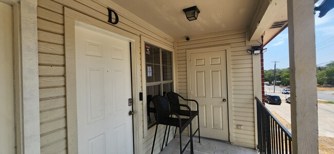 Deck area / Exterior closet for extra storage - 2313 Terrace Dr