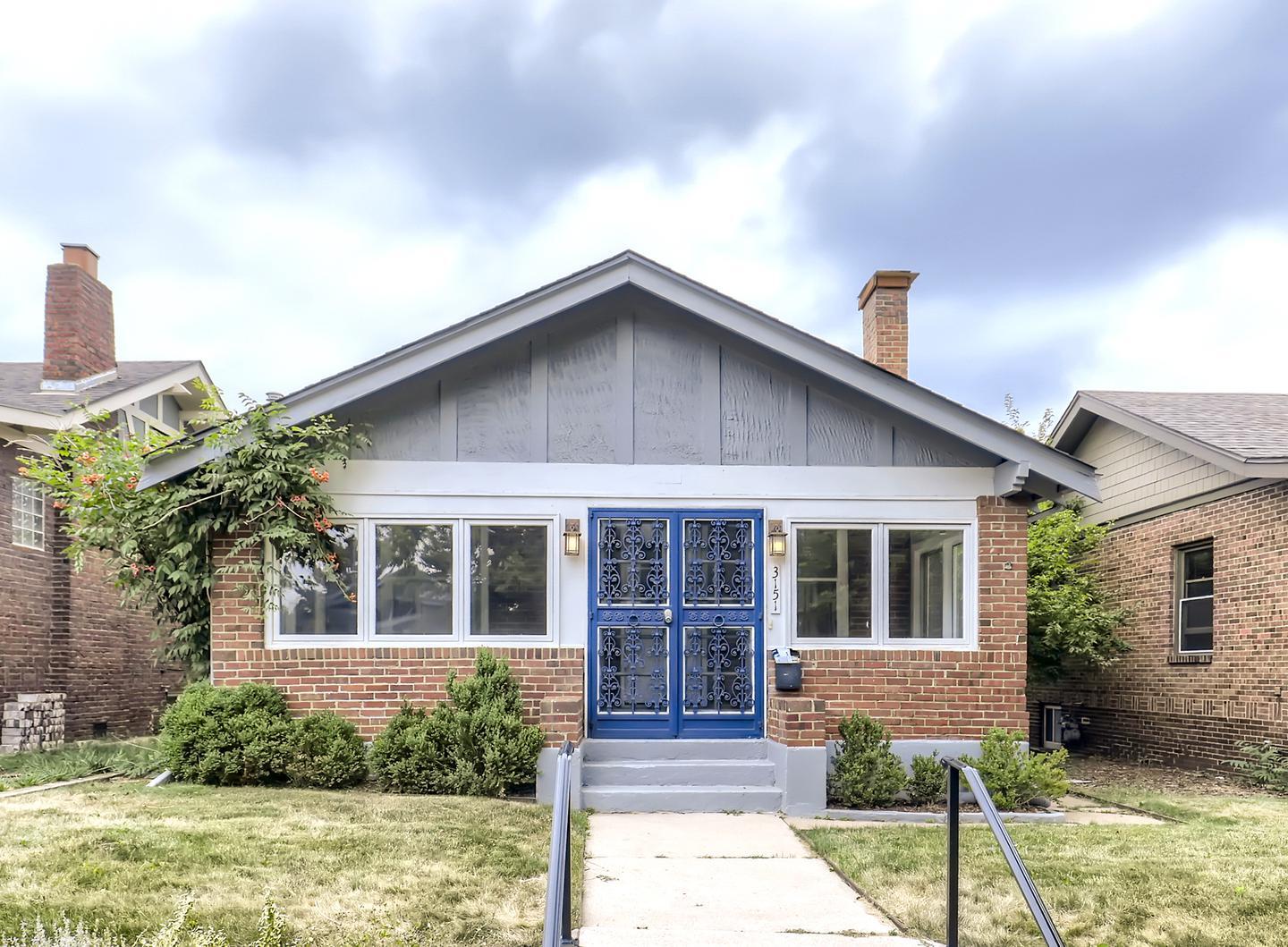 Building Photo - Sophisticated Highlands home walkable to p...
