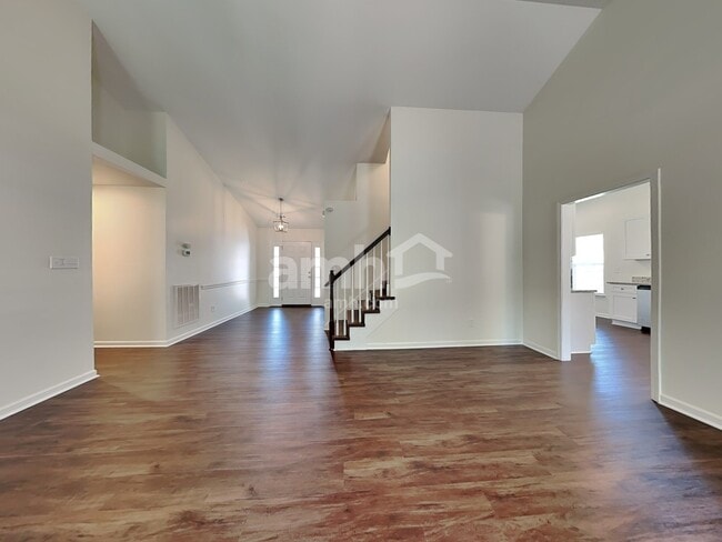 Building Photo - 4702 Ridgefall Rd