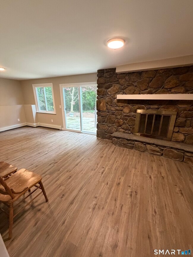 Building Photo - 60 Mohegan Trail