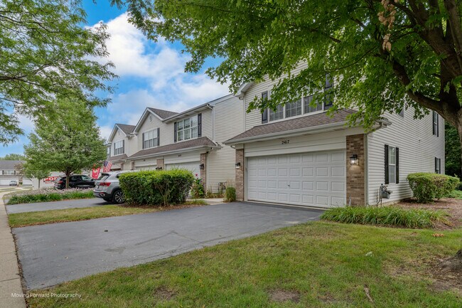 Building Photo - 2417 Stoughton Cir