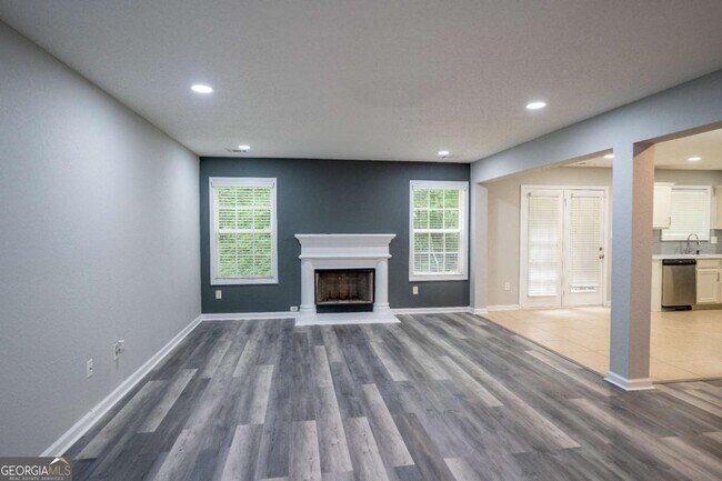 Building Photo - 3243 Newtons Crest Cir