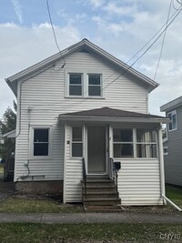 Building Photo - 61 Seneca St