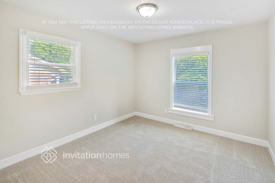 Building Photo - 5009 Brooktree Dr
