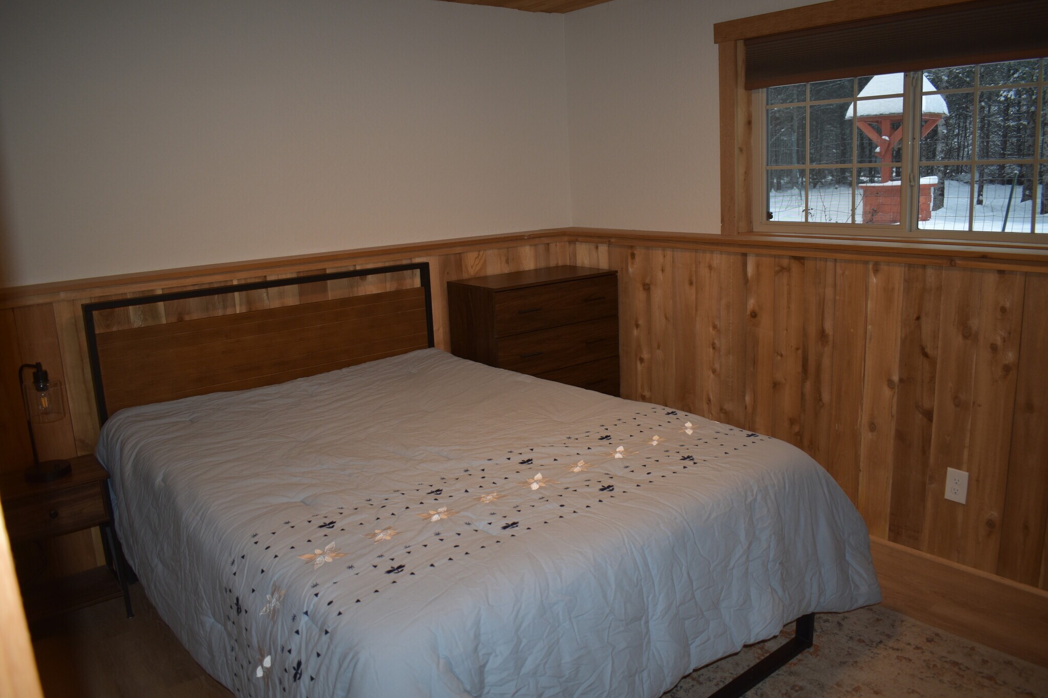 Building Photo - 6587 Rolling Hills Dr