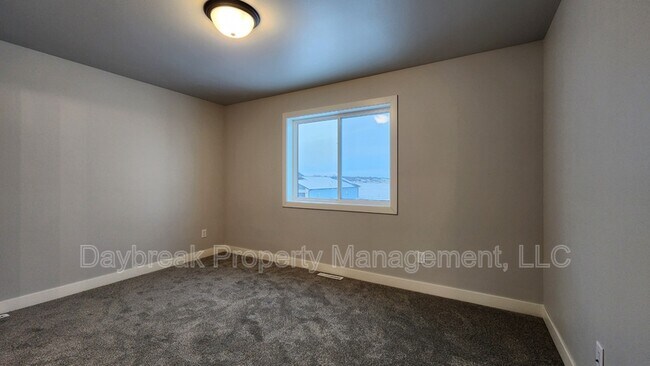 Building Photo - 6728 66th Ave S