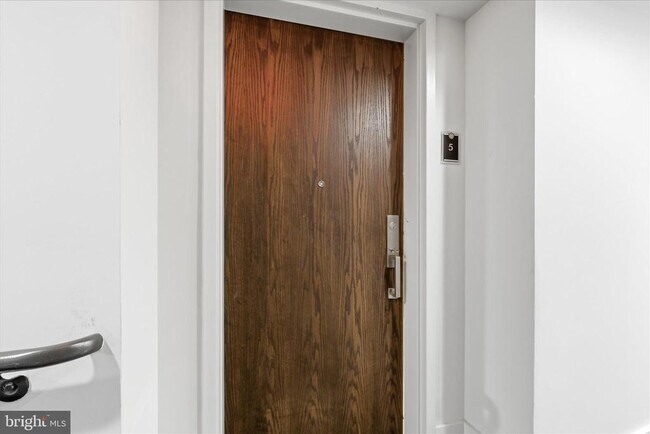 Building Photo - 2818 Connecticut Ave NW