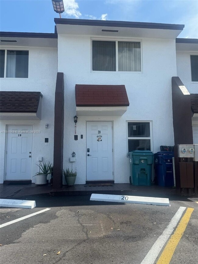 Primary Photo - 401 SW 109th Ave