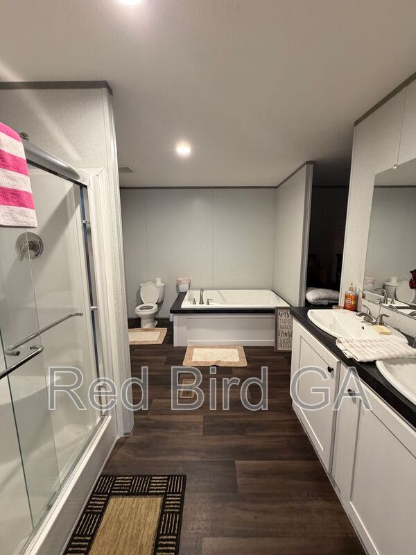 Building Photo - 2944 Jones Chapel Rd