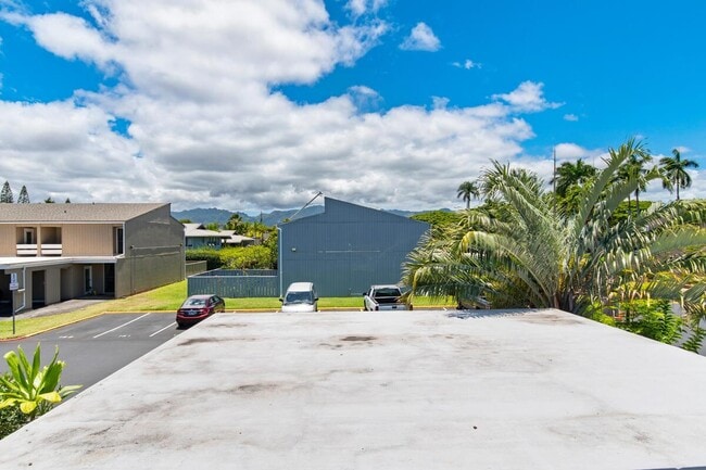 Building Photo - 95-341-341 Mahapili Ct