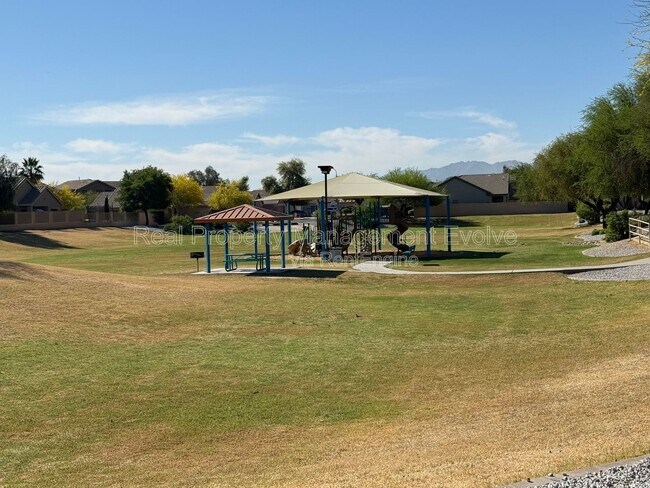 Building Photo - 8014 W Pima St