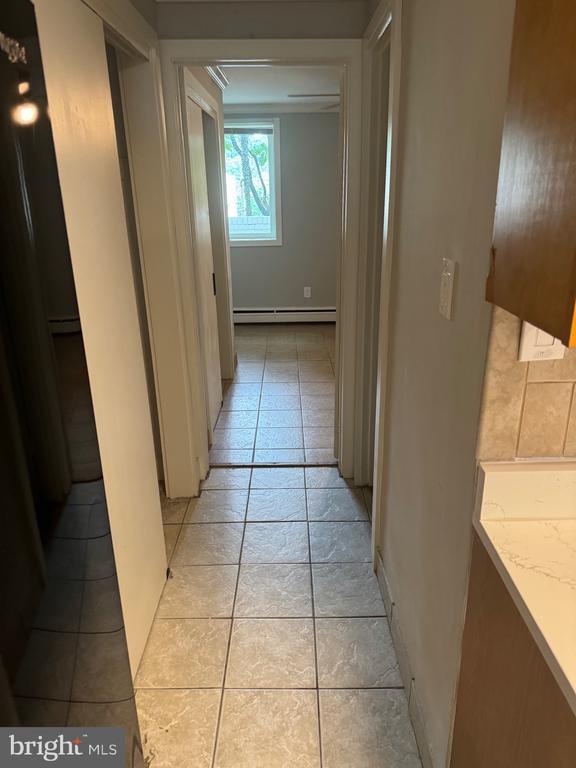 Building Photo - 4253 Brooks St NE