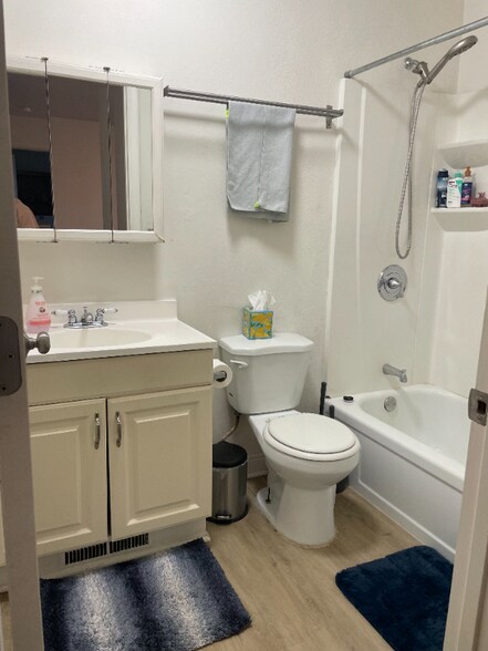 Building Photo - 4021 Goodell Ln