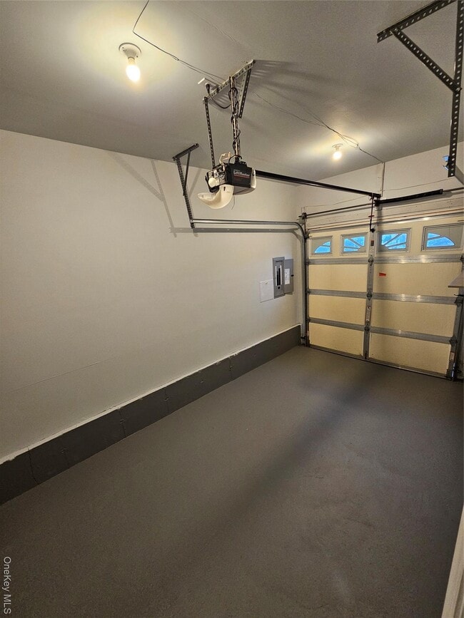 Building Photo - 11A 16th St