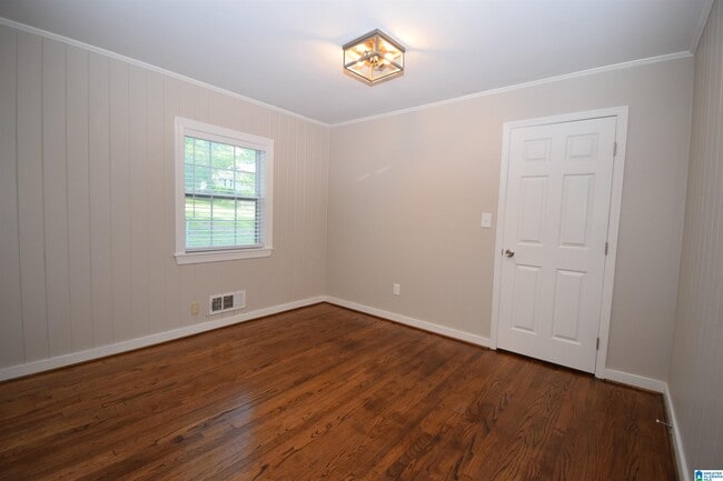 Building Photo - 1166 Alford Ave