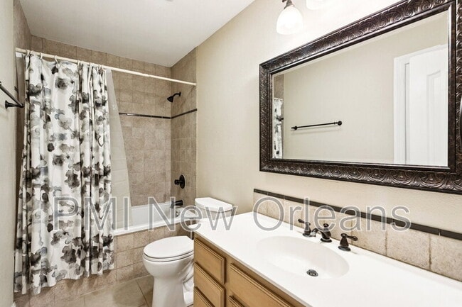 Building Photo - 114 Eden Isles Dr