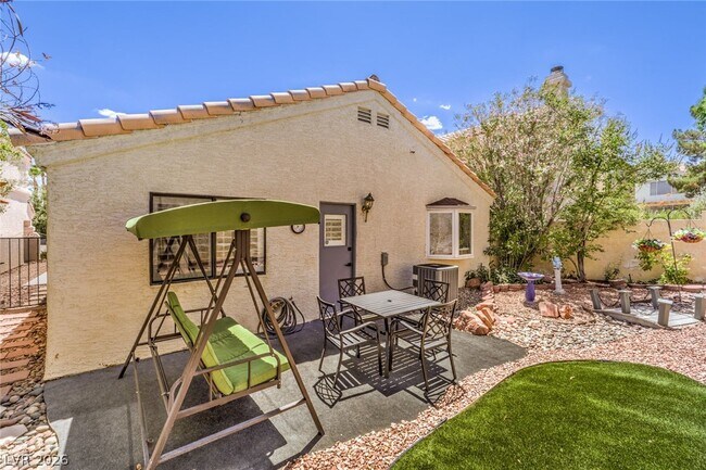Building Photo - 9532 Sunken Reef Cir